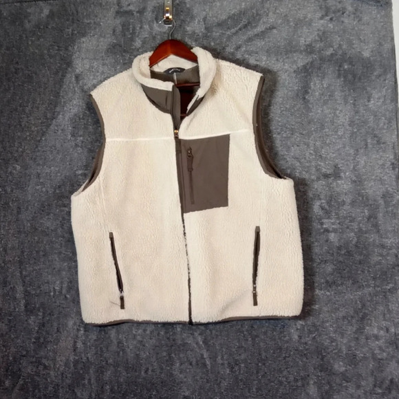 Eddie Bauer range finder sherpa deep pile vest women's size 2X - Picture 2 of 7